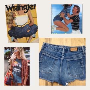 VINTAGE WRANGLER | High Waisted Cut Offs | Size 29